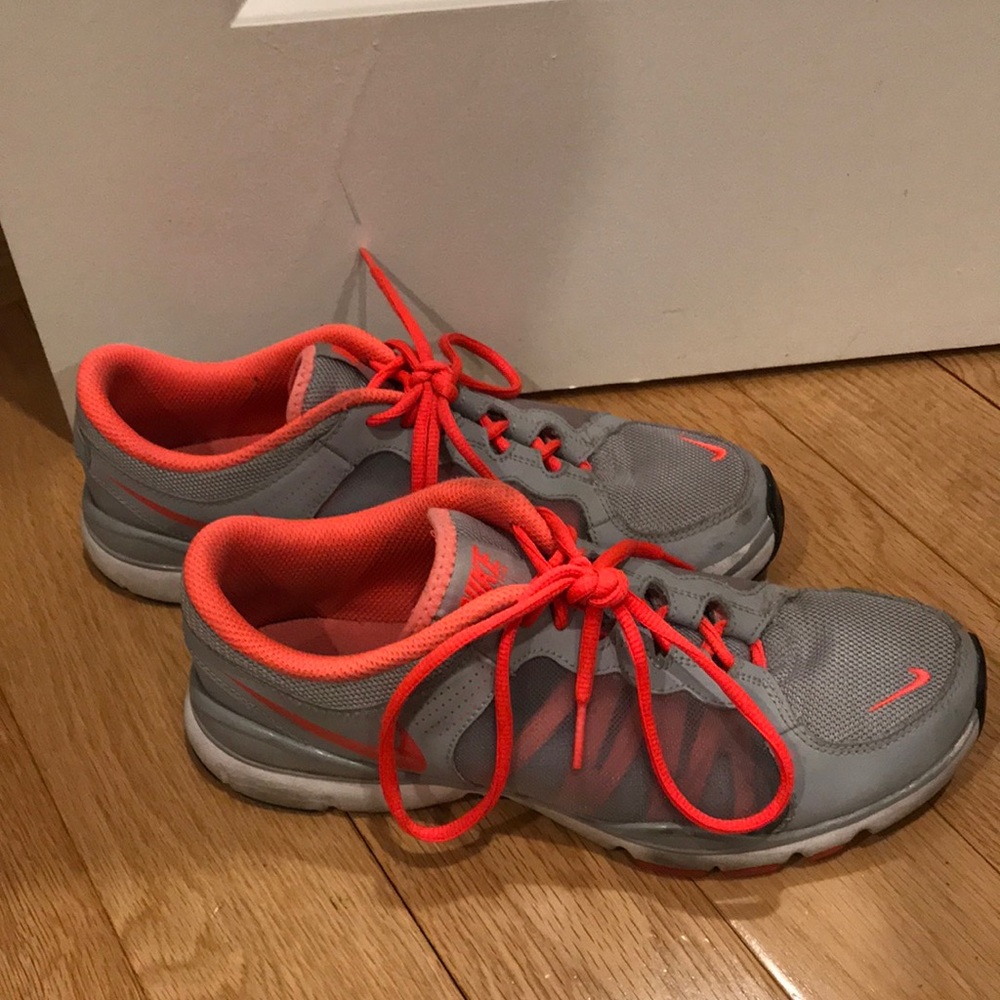 Pink/Grey Nike training Flex TR2 sneakers